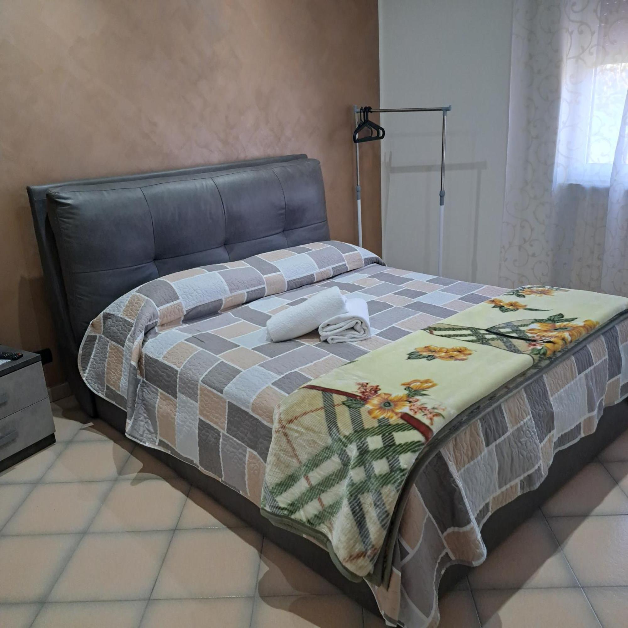 ポンペイ Area Domus Bed & Breakfast エクステリア 写真
