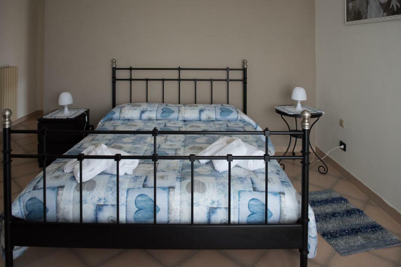 ポンペイ Area Domus Bed & Breakfast エクステリア 写真